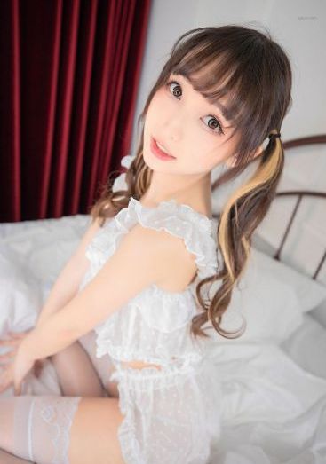 纳粹女魔头第五部最火的一句_BD英语高清视频播放