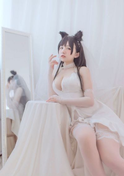 饱满乳沟h揉捏_4K在线观看电视