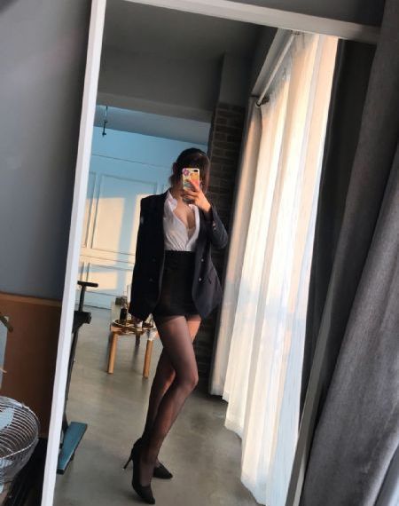 红楼艳史电影_剧情片在线手机播放
